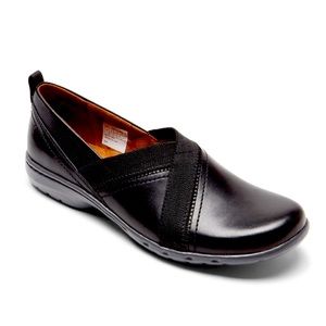 ROCKPORT COBB HILL LEATHER FLATS